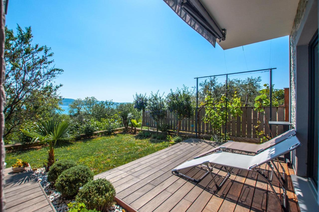 Sea View Apartments Debeli Rtic Ancarano Esterno foto