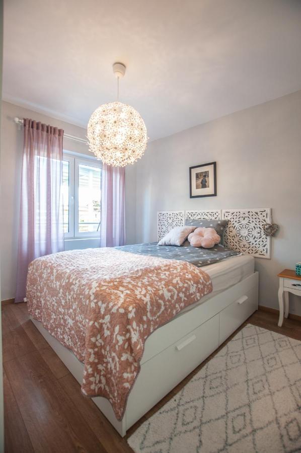 Sea View Apartments Debeli Rtic Ancarano Esterno foto