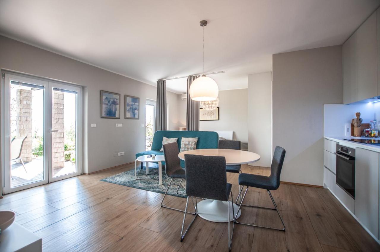 Sea View Apartments Debeli Rtic Ancarano Esterno foto