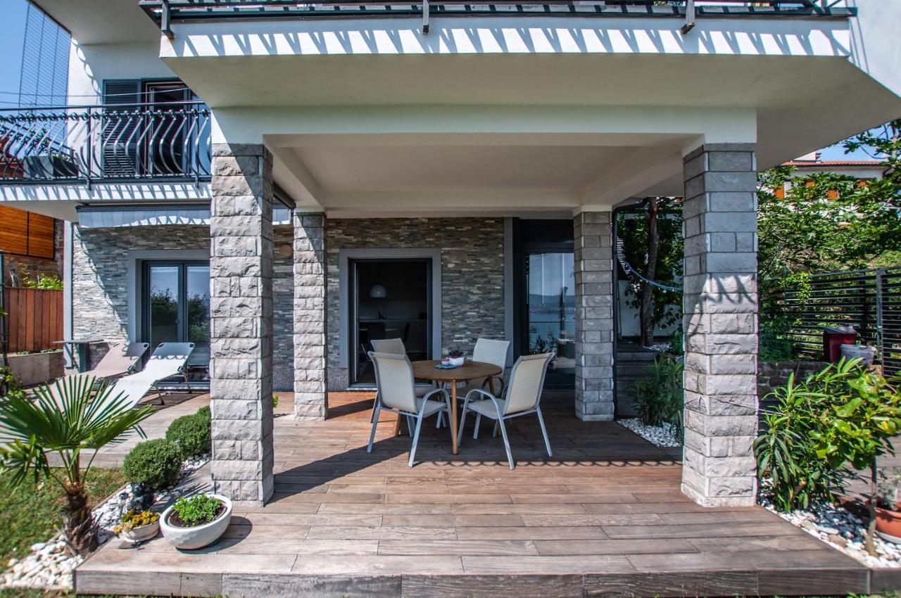 Sea View Apartments Debeli Rtic Ancarano Esterno foto